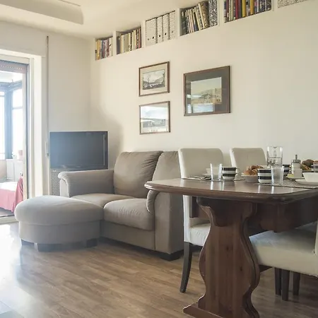 Casa Lalla 公寓 *